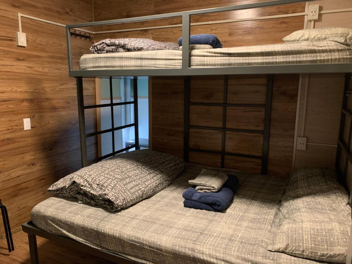 Jasper Downtown Hostel Bagian luar foto