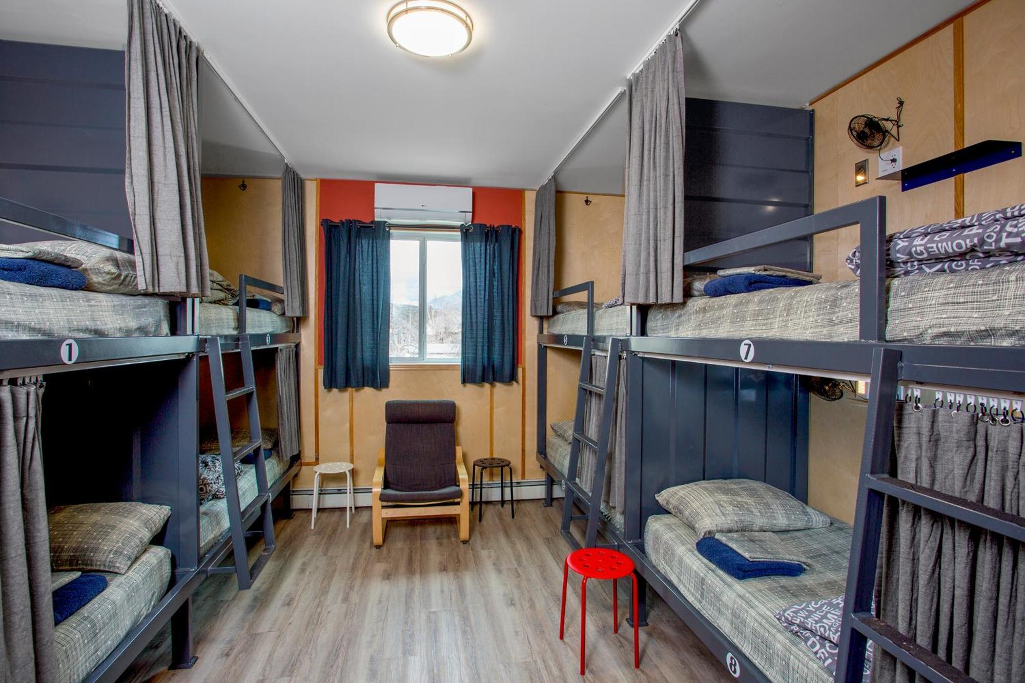 Jasper Downtown Hostel Bagian luar foto