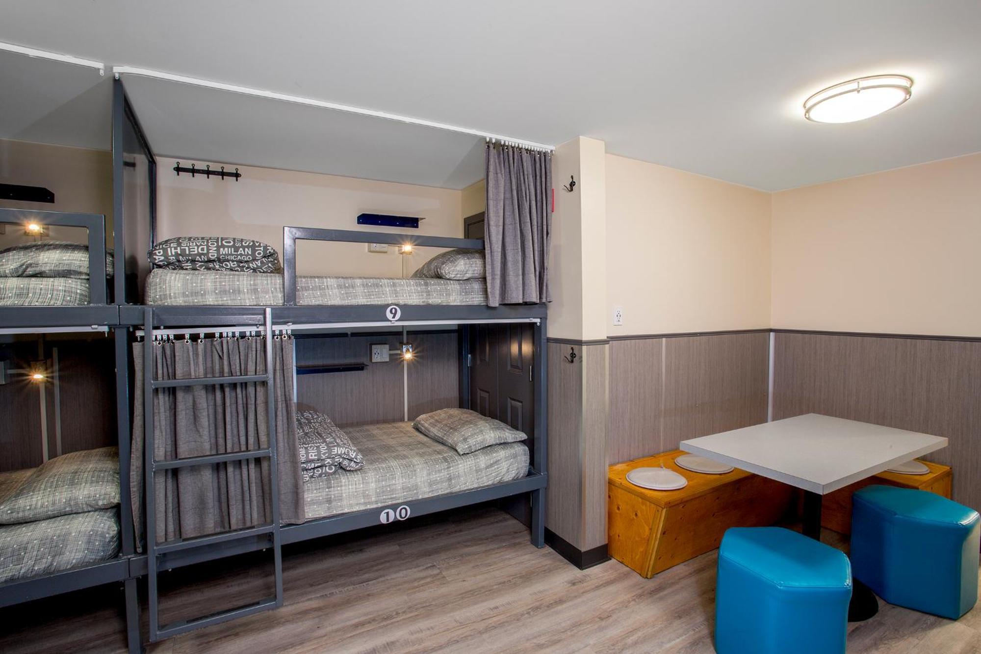Jasper Downtown Hostel Bagian luar foto