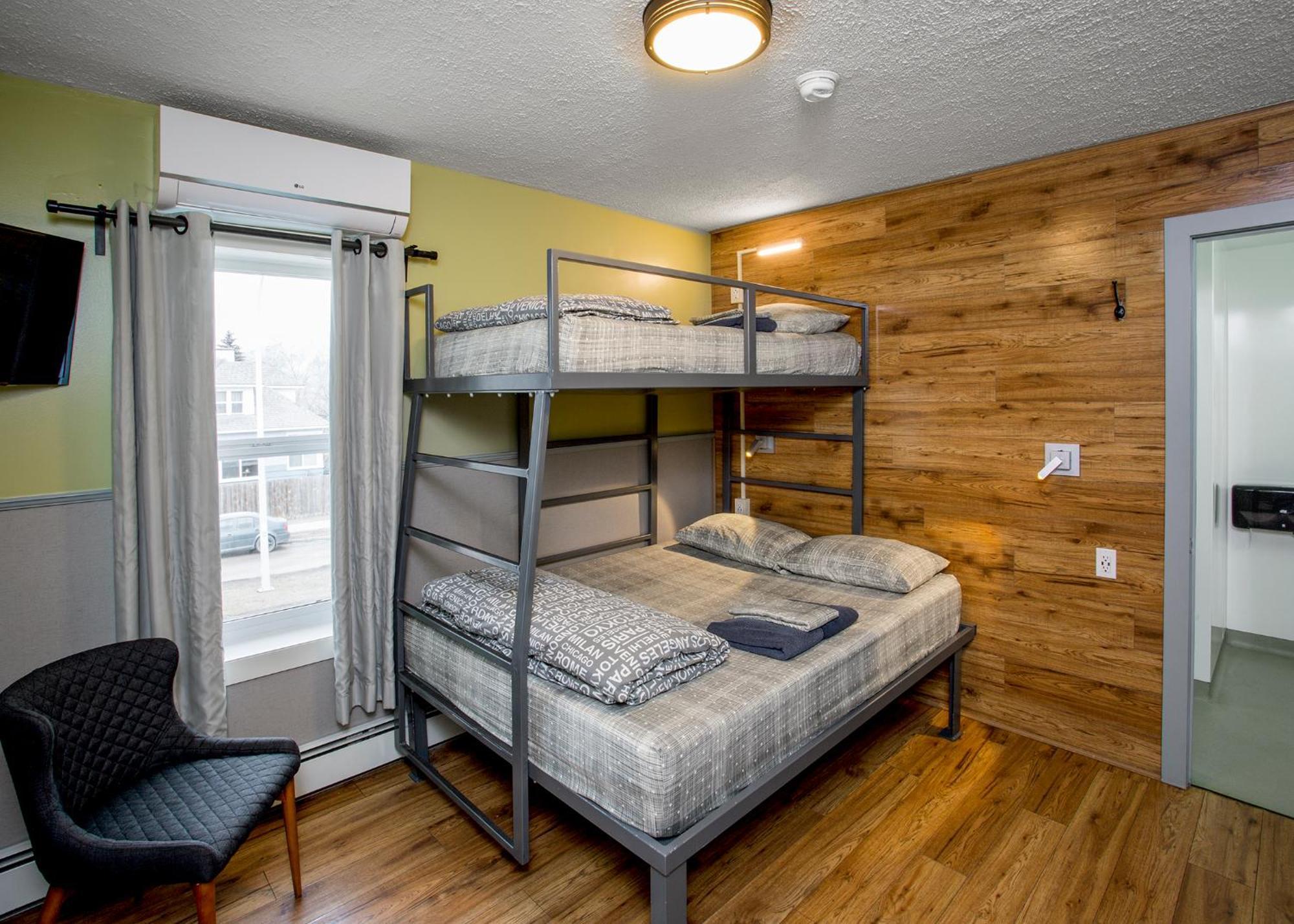 Jasper Downtown Hostel Bagian luar foto