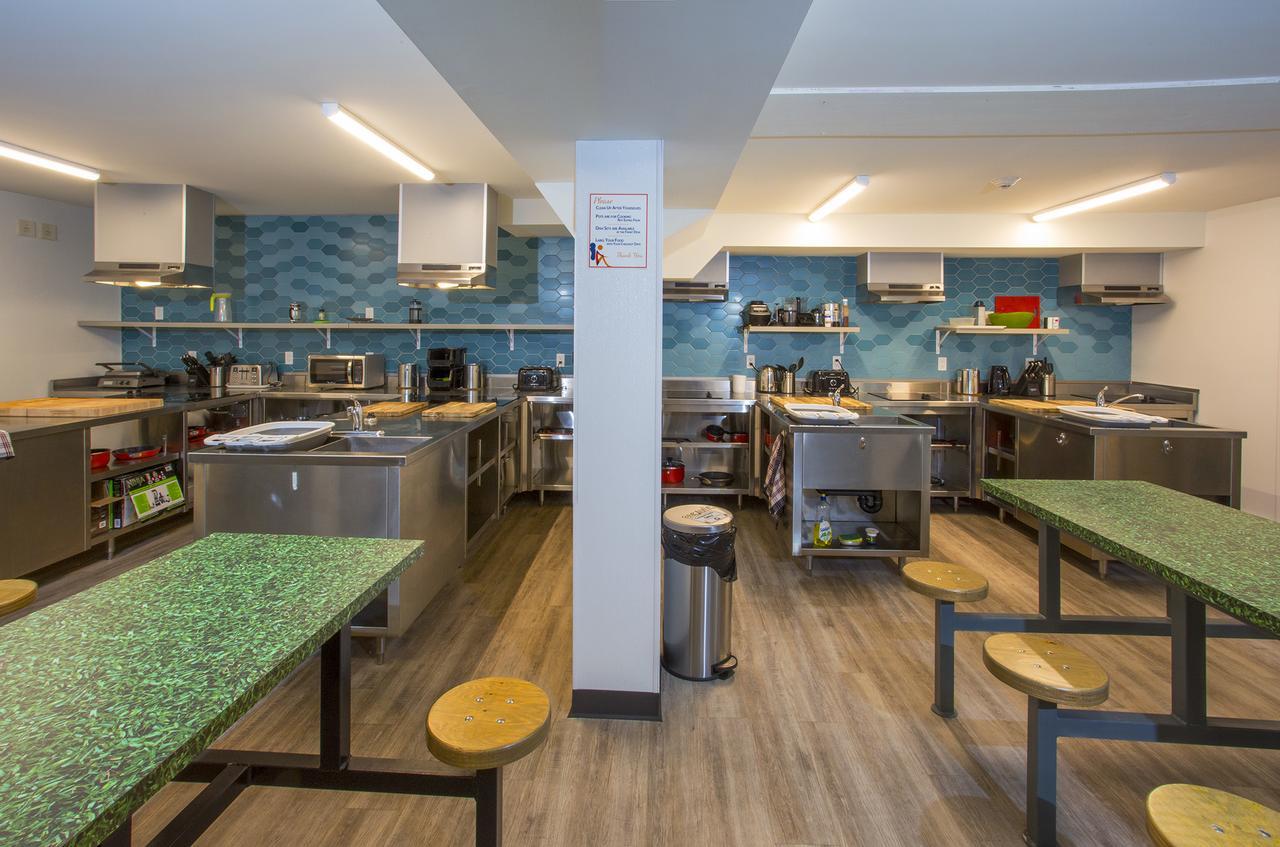 Jasper Downtown Hostel Bagian luar foto